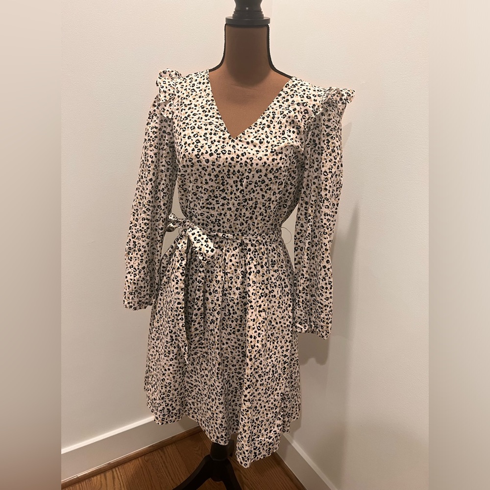 Lightweight cotton puff-sleeve mini dress (cheetah print)